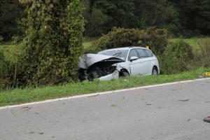 56-godišnjak bez vozačke dozvole sletio između Orljavca i Kamenske, završio na travnatoj površini i pri slijetanju je ozlijeđen