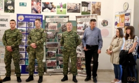 U Gimnaziji Požega otvorena izložba “Završna operacija oslobođenja Zapadne Slavonije” uz predavanje o oslobodilačkim operacijama