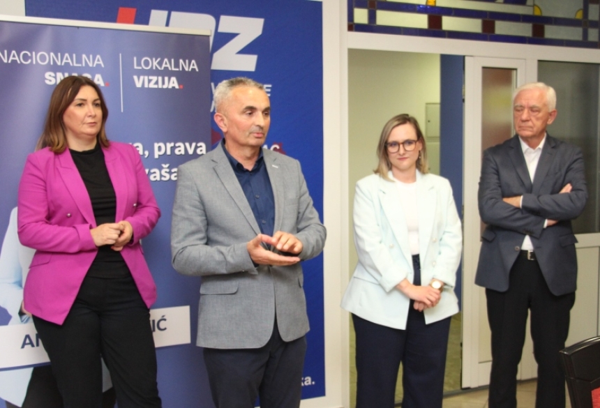 HDZ veselo proslavio osvajanje Požege kao najvećeg središta, ali i Brestovca u drugom krugu - općinu Velika nisu uspjeli vratiti
