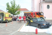 Prikazana akcija spašavanja osobe iz smrskanog vozila