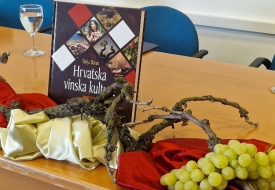 Monografija „Hrvatska vinska kultura“ autorice Tanje Baran predstavljena u Slavonskom Brodu