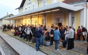 Na prvom putovanju za Zagreb otputovalo preko sto studenata