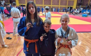 Judo klub &quot;Jigoro&quot; iz Jakšića na iznimno jakom Međunarodnom judo turniru u Zagrebu uzeo 4 medalje