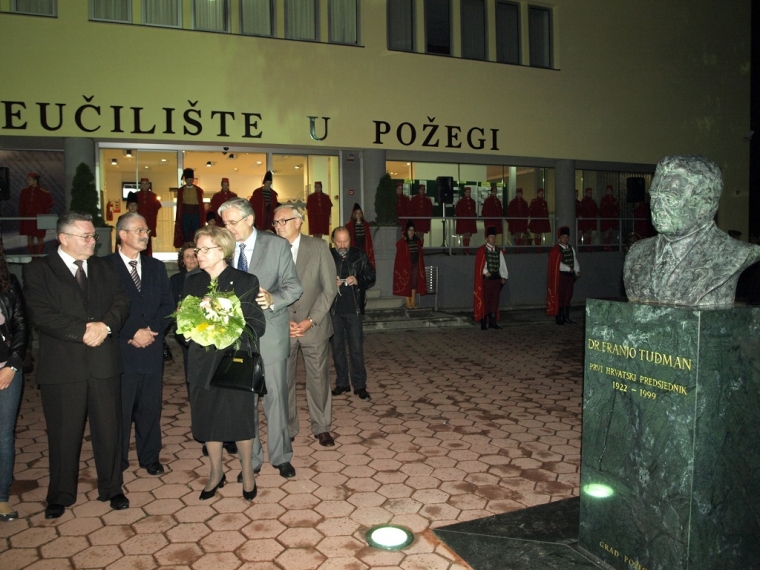 Zdravko Ronko: "Stvorili smo uvjete za otvaranje 500 radnih mjesta svakog tjedna"