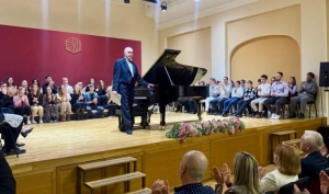 Svečani Koncert svjetski poznatog pijanista maestra Ive Pogorelića u prigodi proslave 55-tih Dana Glazbene škole Požega