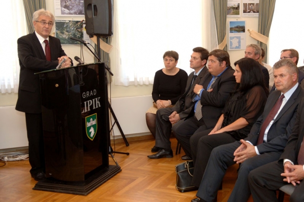 Počasnim građaninom proglasili generala Markača