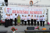 Uz autohtona jela stare pjesme i plesovi uz seoske običaje i poljske radove prikazani posjetiteljima