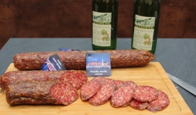 U Gradskom muzeju upriličena priča i degustacija Požeške zimske salame – budući gastro suvenir s dušom tradicije