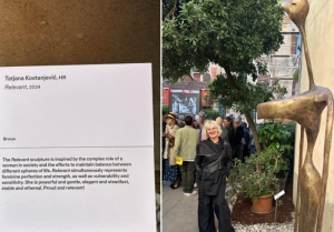Akademska kiparica Tatjane Kostanjević iz Požege sa skulpturom "Relevant"  na Venecijanskom bijenalu