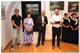 Otvorena izložba „Trag u svjetlosti“ posvećena Zdravku Ćosiću
