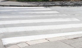 41-godišnja vozačica na pješačkom prijelazu udarila u dijete koje je teško ozlijeđeno a zabilježen je i jedan bijeg s prometne nesreće