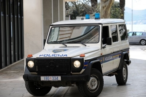 Dvije prometne nesreće s materijalnom štetom