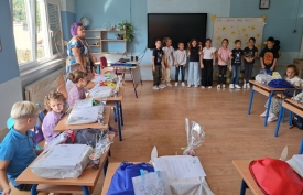 Prvašiće u požeškim školama obišao gradonačelnik Miličević uz poklone dobrodošlice s puno školskog pribora