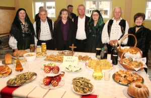 "Što su jeli naši stari u vrijeme Korizme" prikazali na smotri KUD-a Bektež