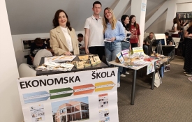 "Predstavljanje zanimanja" Ekonomske škole Požega povodom obilježavanja 70. obljetnice škole u Gradskoj knjižnici Požega