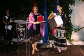 Ugledna pjesnička nagrada Tin Ujević dodijeljena Požežanki Lani Derkač