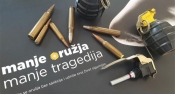 Policijskim službenicima predao tromblonsku kumulativnu minu, četiri ručne bombe i 46 komada raznog streljiva