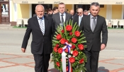 Uz sjećanje na „Bljesak“ položeni vijenci i svijeće uz spomenik poginulim hrvatskim braniteljima