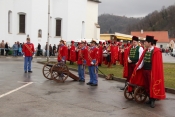 Sa požeških brda cijeli dan pucaju topovi i mužari