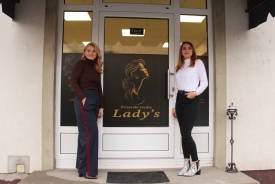 &quot;Frizerski studio Lady&#039;s&quot; na novoj adresi a Marija i Nikolina vas očekuju u Zrinskoj 22 u novo uređenom salonu