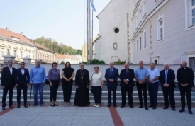 Susret požeškog biskupa Ive sa županicom, gradonačelnicima i načelnicima s područja Požeško-slavonske županije