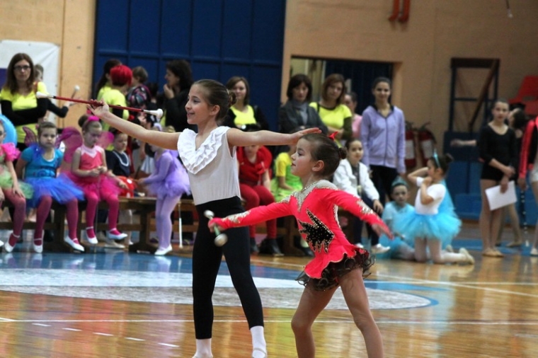 Nastupilo 200 mažoretkinja i twirlingaša