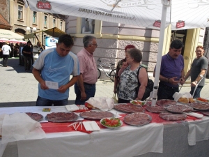 Požežani sve 'ocijenili' za nekoliko minuta