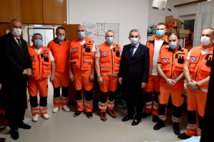One koji moraju raditi i u novogodišnjoj noći obišli zamjenici županice i požeškog gradonačelnika