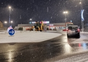 Snijeg u Požegi nije iznenadio Zimsku službu Komunalca Požega - jučer u tijeku noći već su počeli s čišćenjem