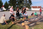 Na 6. Festivalu slanine i vina &quot;Slanvin Kaptol 2022.&quot; slaninsku ružu pekla 21 ekipa