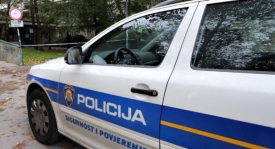 Jedan bijeg vozača u Velikoj a kod Mihaljevaca 26-godišnja vozačica sletjela na suprotnu stranu kolnika u kanal i pri tome ozlijeđena