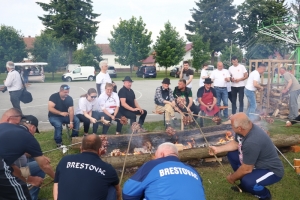 Na 7. Festivalu slanine i vina "Slanvin Kaptol" slaninsku ružu peklo 25 ekipa, a najbolji iz KUD-a "Berda"