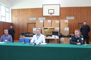 Velika policijska zapljena duhana, marihuane, streljiva, oružja i alkohola