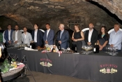 Napunjene festivalske butelje: Kutjevo sljubljuje vino i tambure