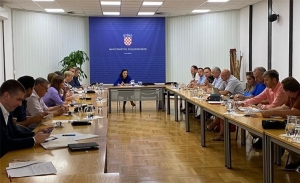 Ministarstvo poljoprivrede održalo sastanak na temu posljedica suše u poljoprivrednoj proizvodnji