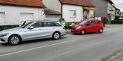 Chevroletom naletjela na Mercedes zbog radova u Zrinskoj ulici