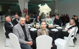 Na manifestaciju Zeleno - plavo došlo 200-njak obrtnika 21-og udruženja iz cijele Hrvatske - družili se uz požeške domaćine na Zeleno-plavoj večeri