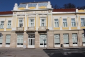 Nakon pola godine rada Anketni upitnik o zadovoljstvu korisnika novom Gradskom knjižnicom Požega