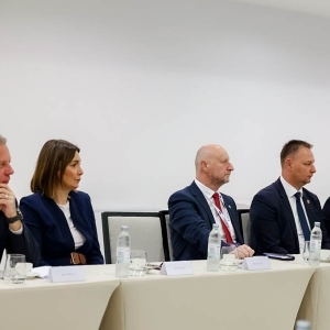 3g5a7396