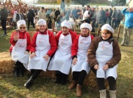 Na Čvarak festu u Karancu najbolje čvarak majstorice žene iz "Udruge šuška" Osijek